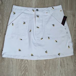 White Jean Skirt with Sunflowers stiched